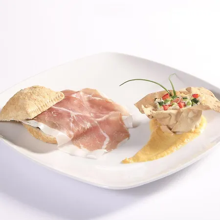 Отель Pergola Леньяго